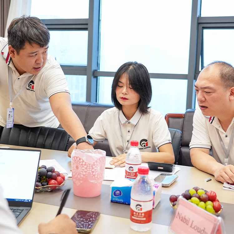 Moroccan customers Moroccan customers